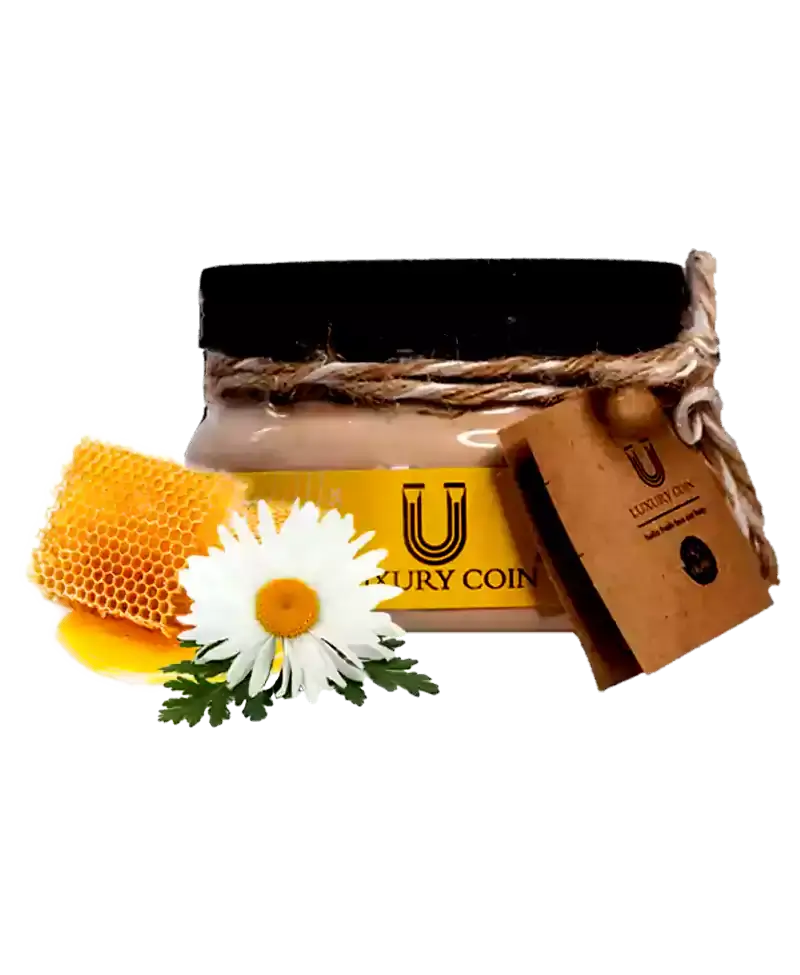اسکراب صورت و بدن عسل و بابونه 300 گرمی لاکچری کوین از پیج ریحان بیوتی